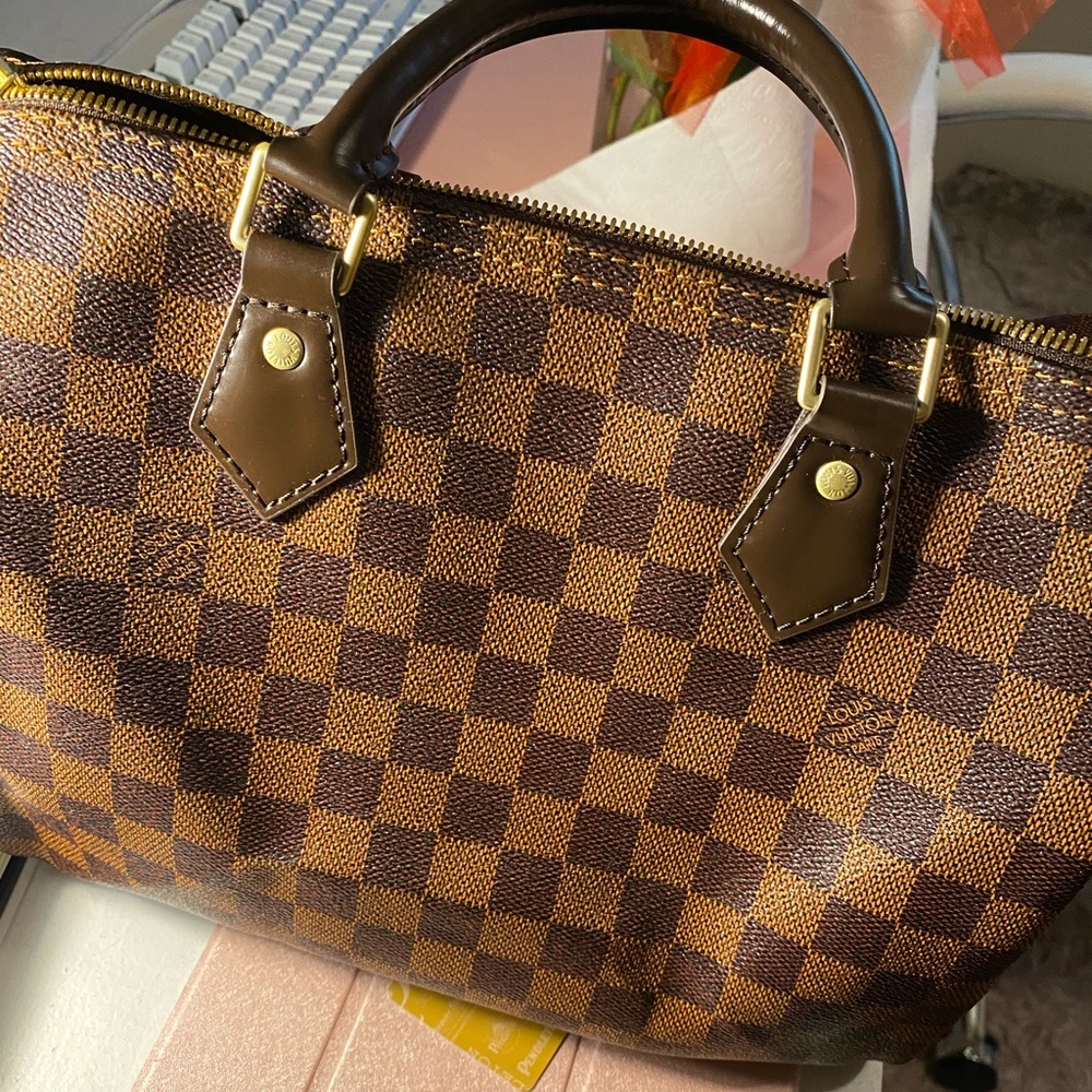 Daniel ebene new bag